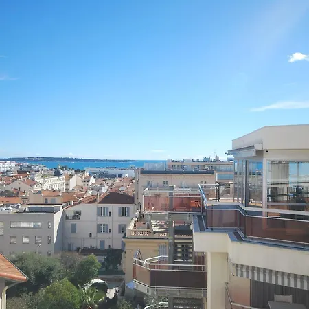 Apartament 1 Avec Toit Terrasse *